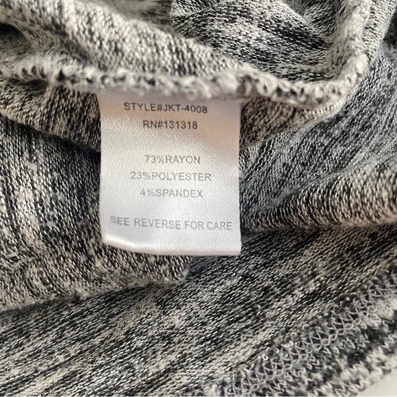 Pen and Paper Long Sleeve Heathered Gray Marble Round Neck Sweater Size M - Picture 6 of 8